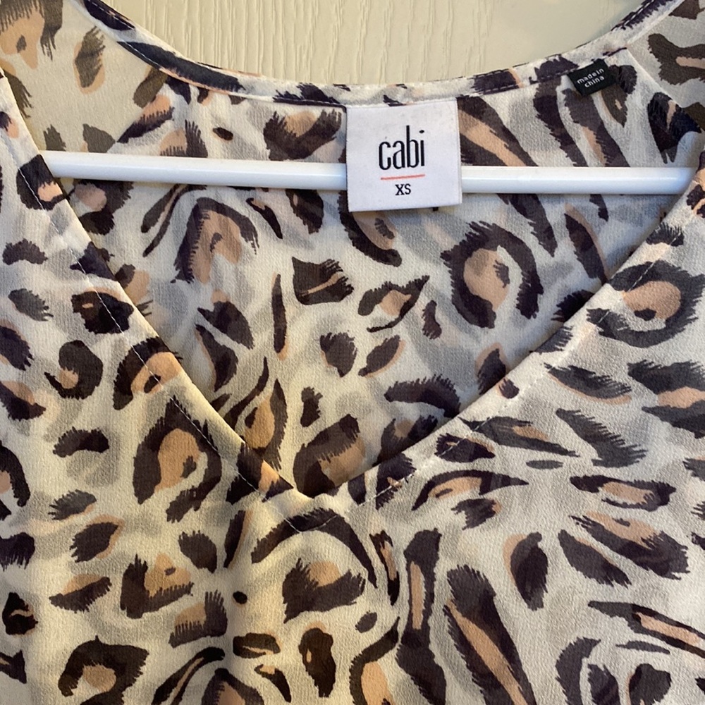Cabi leopard blouse - Picture 2 of 2